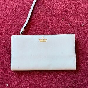 Kate Spade Cream Wristlet Clutch